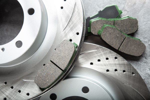 Signs Your Brakes Rotors Need To Be Changed | George's Complete Auto Repair